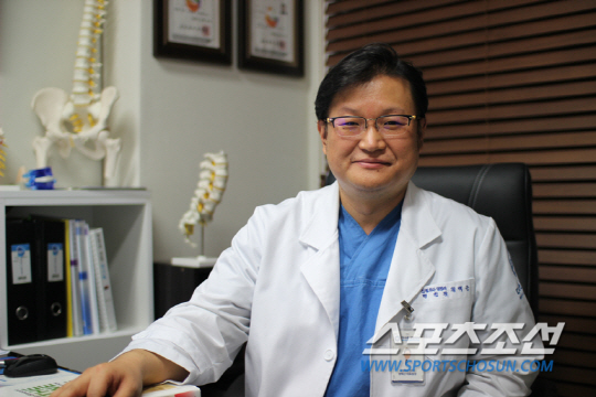 스포츠조선이 선정한 대한민국 척추명의④ 서울 다나은신경외과 정택근 대표원장